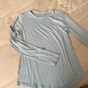 Lululemon Hold Tight Long Sleeve Tee - light blue - size 12